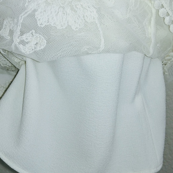 Zara Basic Floral Dress Shorts w/ Knit Embroidery - Picture 5 of 8